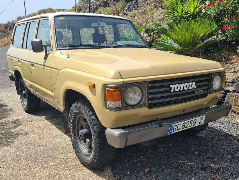 Toyota Land Cruiser 321.000 km 35.000 € Reil 56861