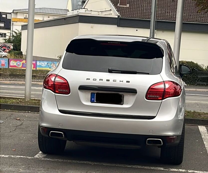 Porsche Cayenne 189.535 km 24.000 € Bonn 53117