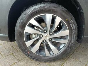 Suzuki S-CROSS 1.5 COMF.+ALLGRIP AGS Comfort+ 2.000 km 25.490 &euro; Höhenkirchen-Siegertsbrun 85635