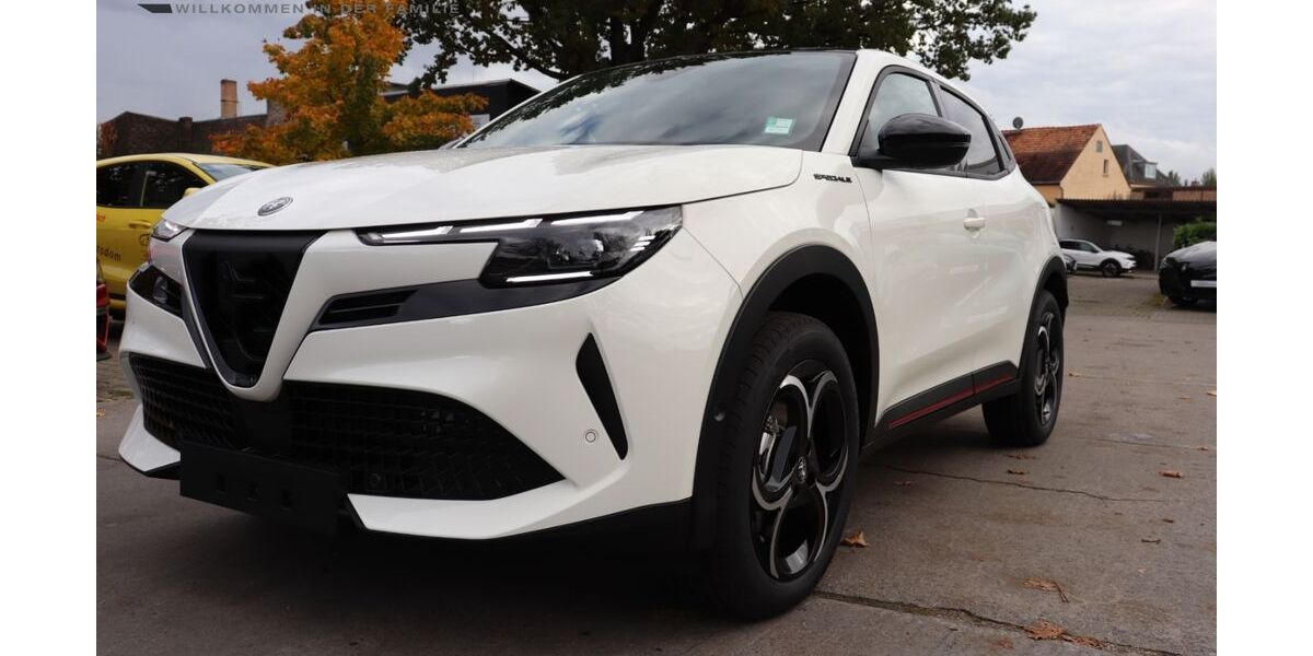 Alfa Romeo Junior 3.500 km 31.485 &euro; Potsdam 14482