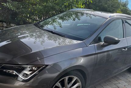 Seat Leon 109.000 km 12.600 &euro; Kleindingharting 82064