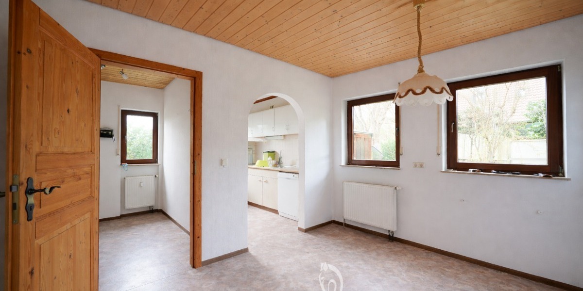 Architektenhaus mit großzügiger Einliegerwohnung und großem Garten in attraktiver Wohnlage - Einfamilienhaus Unterpleichfeld | Angebot:26321812