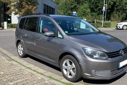 VW Touran 223.000 km 6.800 &euro; Wiesbaden 65197