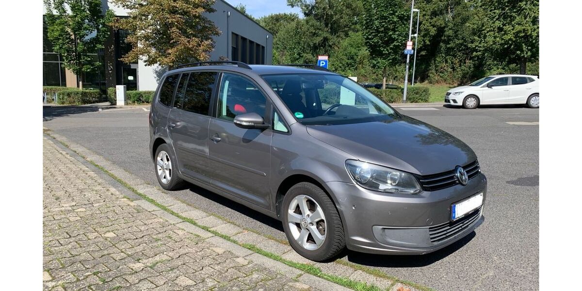 VW Touran 223.000 km 6.850 &euro; Wiesbaden 65197