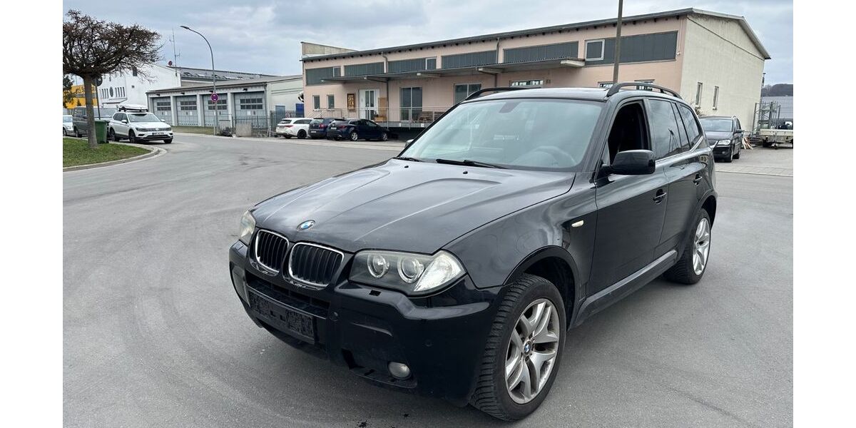 BMW X3 218.000 km 2.899 &euro; Neutraubling 93073