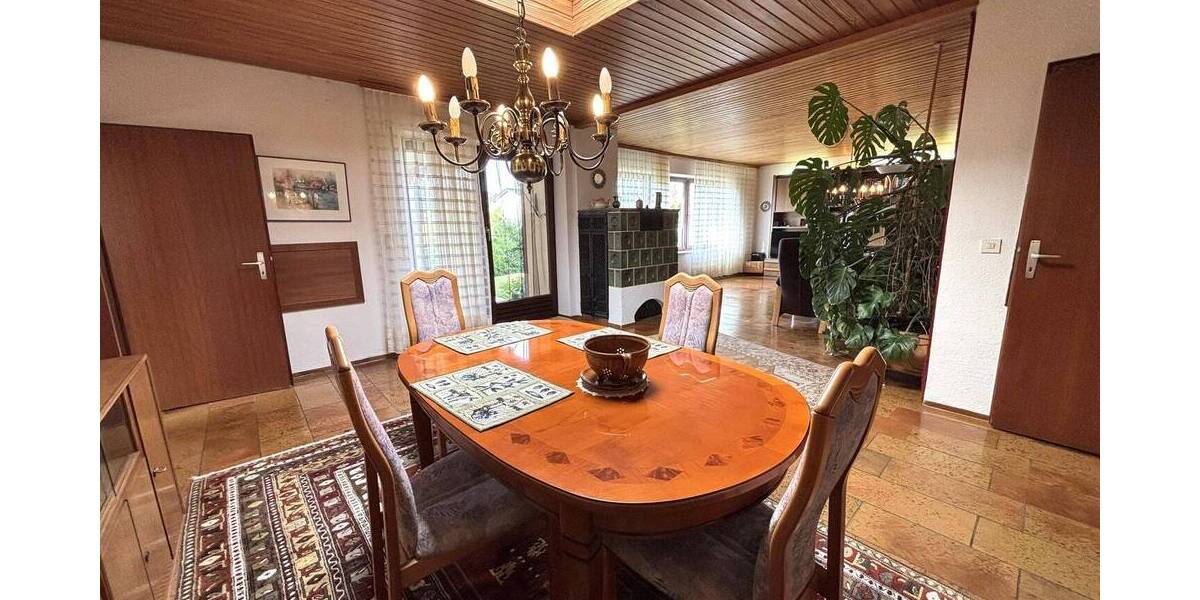 Einfamilienhaus Oberviechtach - 6 Zimmer, 150 m&sup2;, 315.000&euro; | Angebot:26155504
