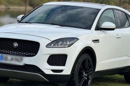 Jaguar E-Pace 142.000 km 17.900 € Oberhausen 47117