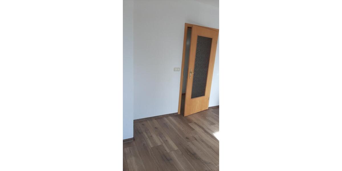 Etagenwohnung Grünhain-Beierfeld Beierfeld - 3 Zimmer, 59 m&sup2;, 45.000&euro; | Angebot:27228989