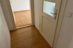Gemütliche 3 Zimmer-Wohnung in einem äußerst gepflegten Haus im 3. OG, Tageslichtbad mit Dusche - EBK kann abgelöst werden - Studenten willkommen