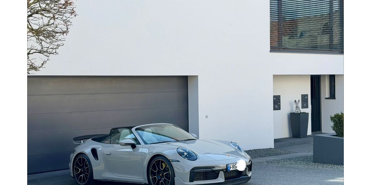 Porsche 992 7.940 km 242.900 &euro; Waldkirchen 94065