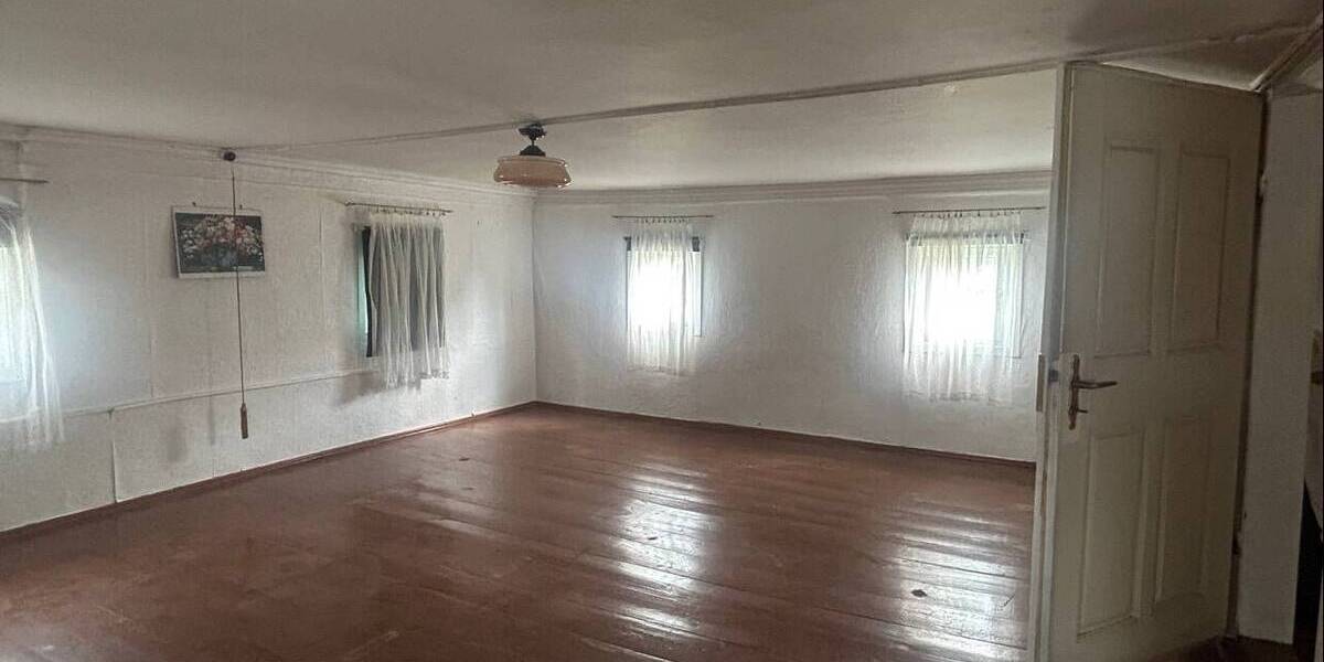 Einfamilienhaus Niedercunnersdorf Niedercunnersdorf - 8 Zimmer, 106 m&sup2;, 91.500&euro; | Angebot:25771214