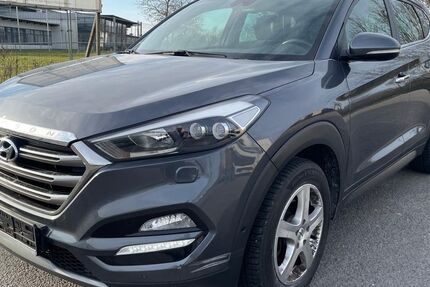 Hyundai TUCSON 76.000 km 15.500 &euro; Hockenheim 68766