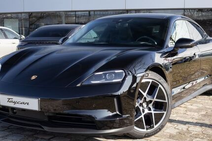 Porsche Taycan 9.900 km 117.990 € Nürnberg 90425