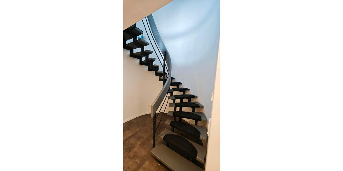 Doppelhaushälfte Wadern - 6 Zimmer, 190 m&sup2;, 1.350&euro; | Angebot:26409659