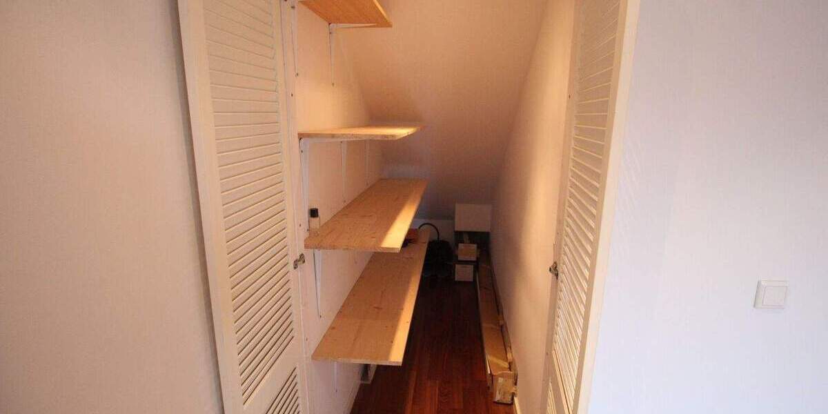 Reihenmittelhaus Düsseldorf Stockum - 4 Zimmer, 105 m&sup2;, 800.000&euro; | Angebot:25244636