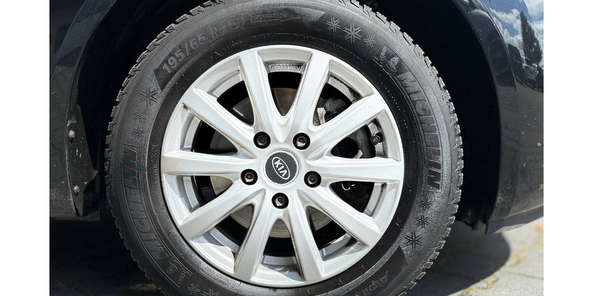 Kia Venga Vision / Klima / Navi / AHK / Pano / LPG 130.000 km 6.200 &euro; Mönchengladbach 41066