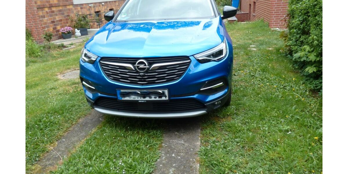 Opel Grandland (X) 53.000 km 14.400 &euro; hamburg 22119