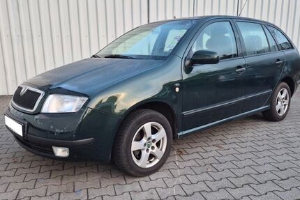 Skoda Fabia 404.000 km 850 &euro; Berlin 13125