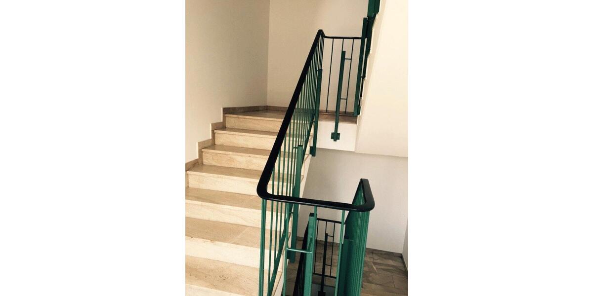 Dachgeschoßwohnung Ohrdruf - 3 Zimmer, 82 m&sup2;, 120.000&euro; | Angebot:26427101