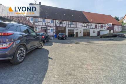Haus Bad Arolsen / Schmillinghausen Schmillinghausen - 9 Zimmer, 220 m&sup2;, 159.000&euro; | Angebot:20402278