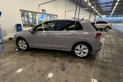 VW Golf 41.500 km 20.000 &euro; Regensburg 93055