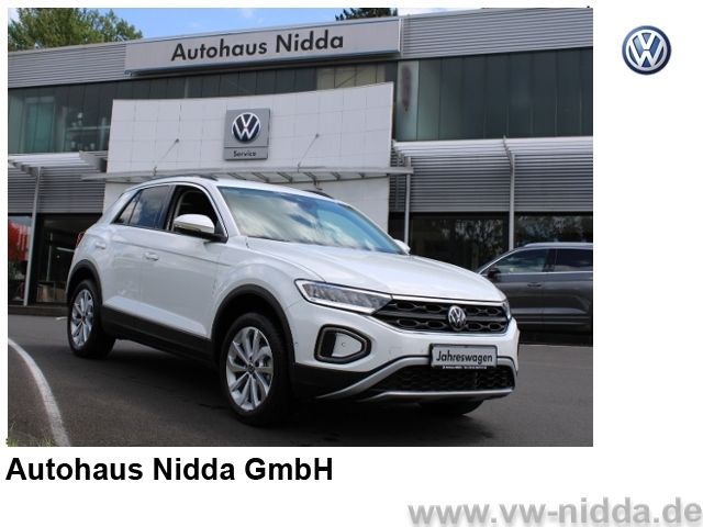 VW T-Roc 11.200 km 28.599 € Nidda 63667