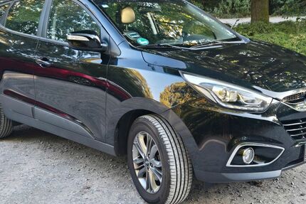 Hyundai ix35 143.465 km 7.950 &euro; Mönchengladbach 41169