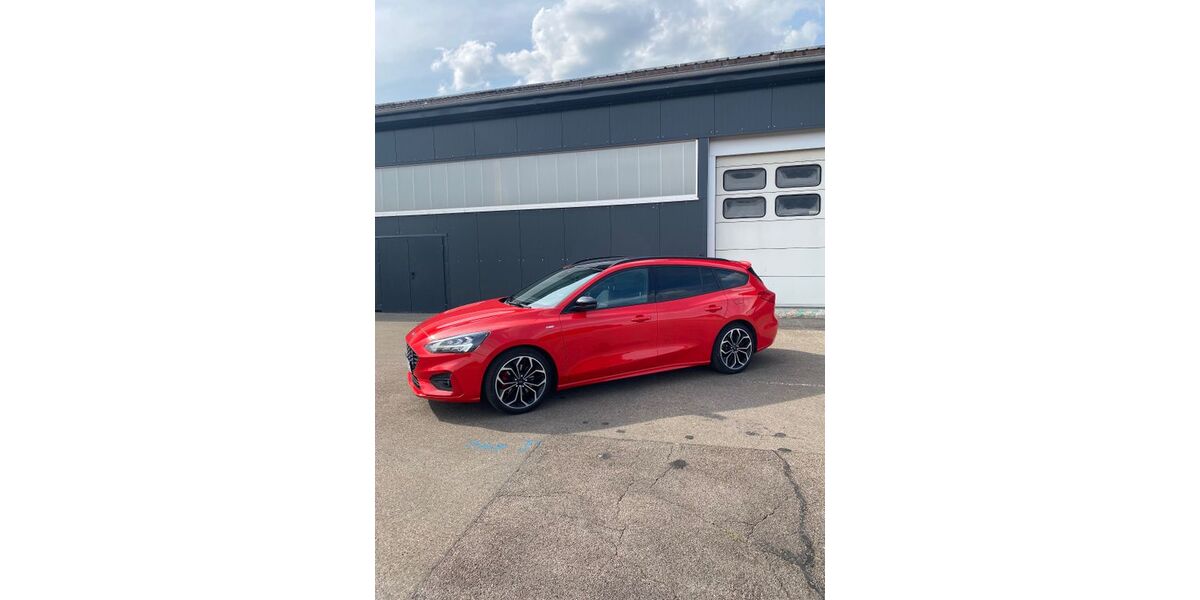 Ford Focus 90.000 km 14.500 &euro; Nördlingen 86720