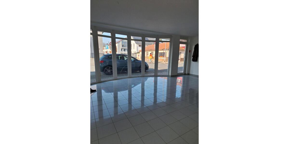 Gewerbeobjekt Biebesheim am Rhein - 1.150&euro; | Angebot:25145816