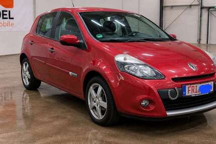 Renault Clio 66.000 km 3.299 &euro; Jever 26441