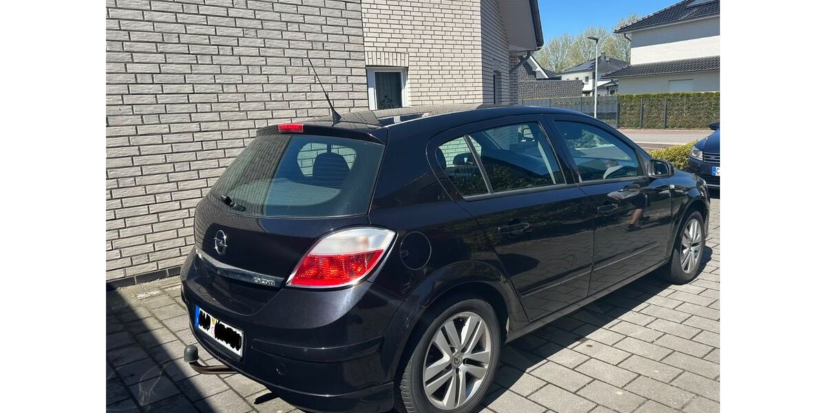 Opel Astra 278.000 km 1.300 &euro; Cloppenburg 49661