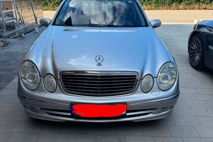 Mercedes-Benz E 220 177.700 km 6.000 &euro; Rain 94369