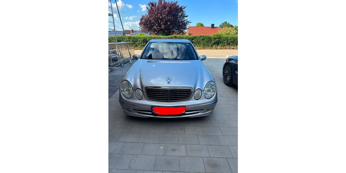 Mercedes-Benz E 220 177.700 km 6.000 &euro; Rain 94369
