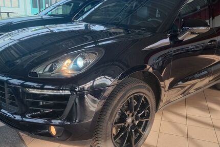 Porsche Macan 329.000 km 21.950 &euro; Nürnberg 90431