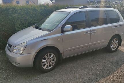 Kia Carnival 235.000 km 1.900 &euro; Reinsdorf 08141