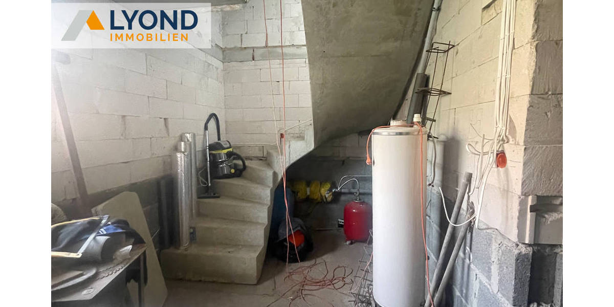 Einfamilienhaus Brotterode- Trusetal Trusetal - 5 Zimmer, 208 m&sup2;, 105.000&euro; | Angebot:25773071