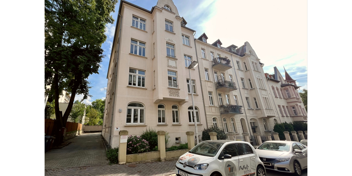 Renditeobjekt: zentrumsnahe 3-Raum-ET-Wohnung mit Stellplatz - Dachgeschoßwohnung Gera Ostviertel | Angebot:26464090