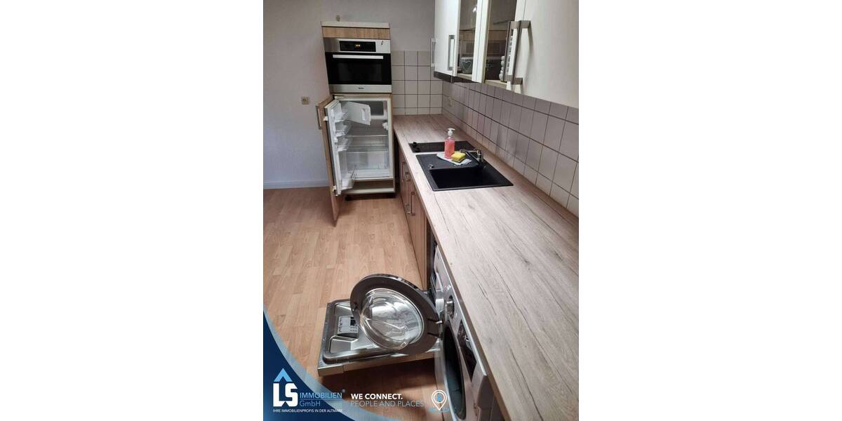 Etagenwohnung Stendal - 3 Zimmer, 106 m&sup2;, 850&euro; | Angebot:26875169
