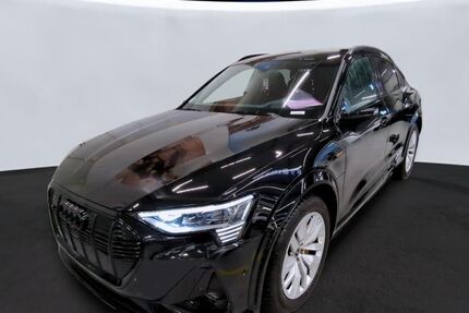 Audi e-tron 41.700 km 46.450 &euro; Salzgitter 38259