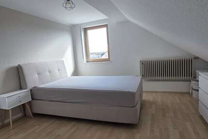 Zimmer Karlsruhe Neureut - 3 Zimmer, 1.250&euro; | Angebot:25283600
