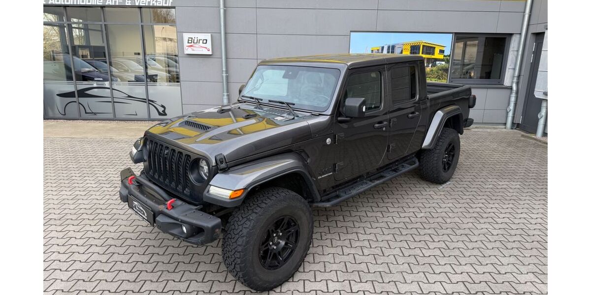 Jeep Gladiator 71.000 km 44.990 &euro; Lohne 49393