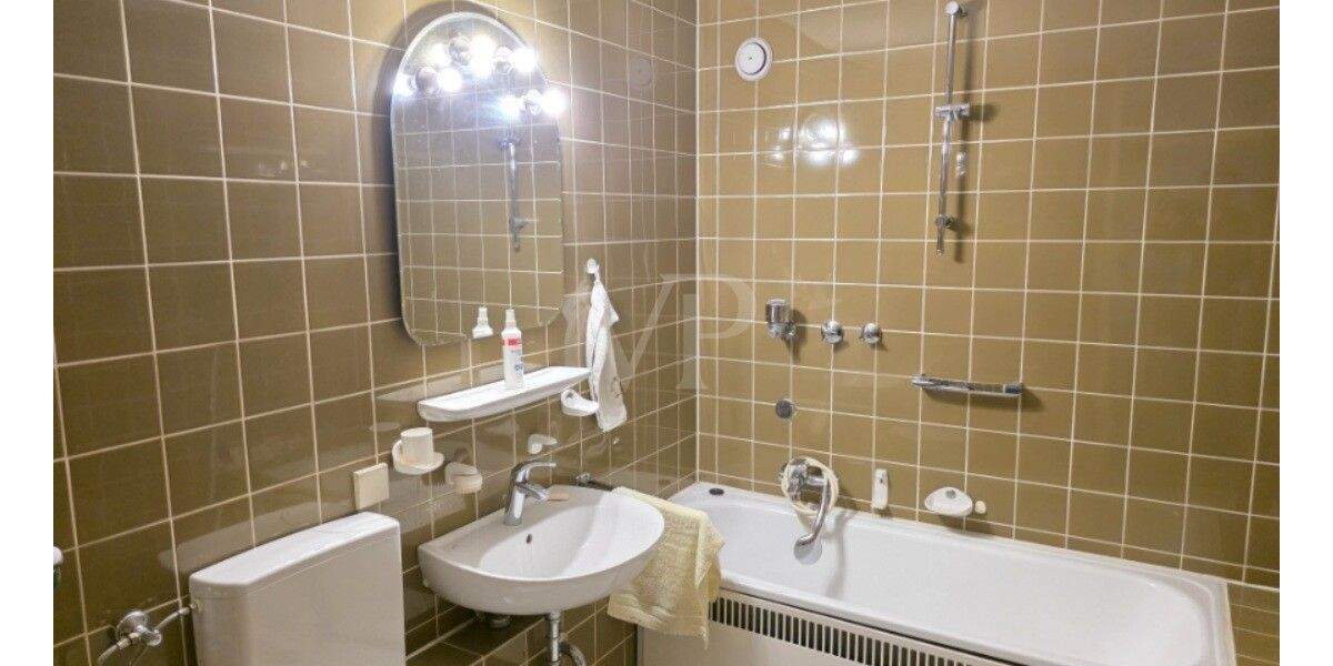 Etagenwohnung Mannheim Neckarstadt - 5 Zimmer, 156 m&sup2;, 595.000&euro; | Angebot:25737374