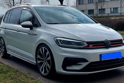 VW Touran 111.629 km 22.500 &euro; Hameln 31789