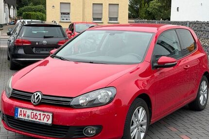 VW Golf 220.000 km 3.999 &euro; Bad Breisig 53498