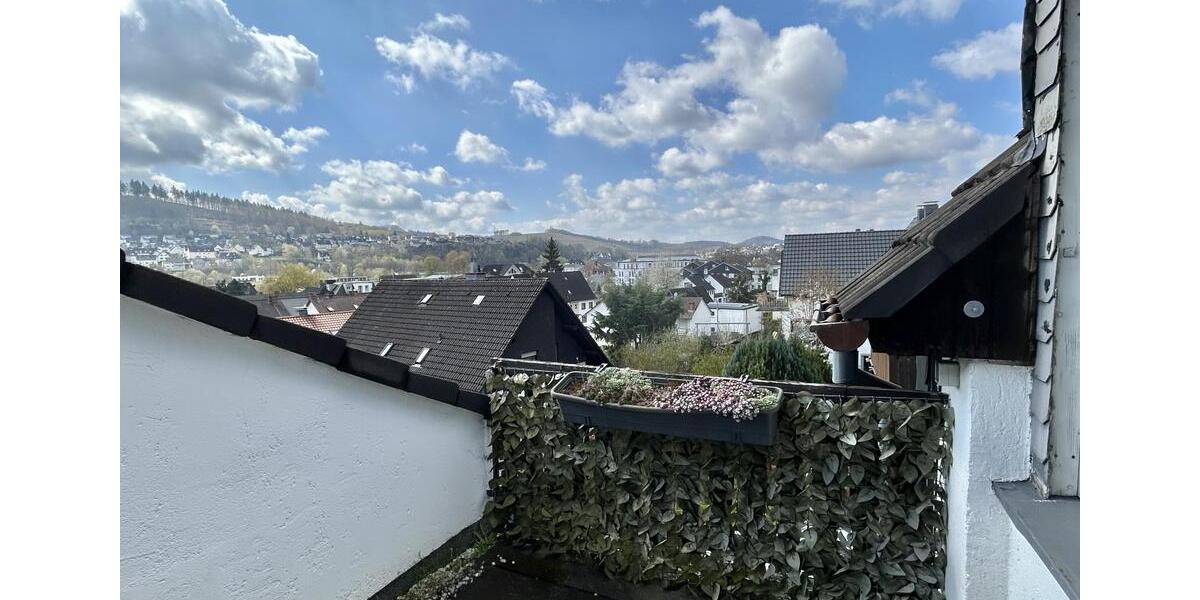 Dachgeschoßwohnung Attendorn - 3 Zimmer, 83 m&sup2;, 725&euro; | Angebot:26297024