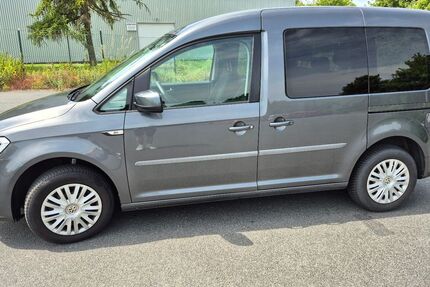 VW Caddy 112.097 km 13.500 &euro; Königslutter am Elm 38154