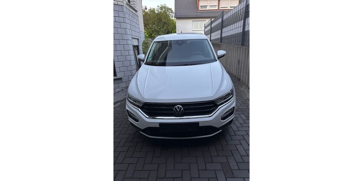 VW T-Roc 83.000 km 21.000 &euro; Dillenburg 35684