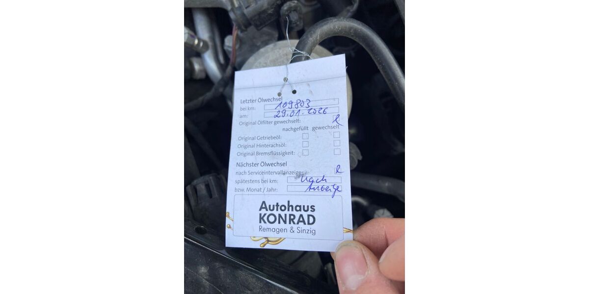 VW Touran 120.000 km 21.900 &euro; Andernach 56626