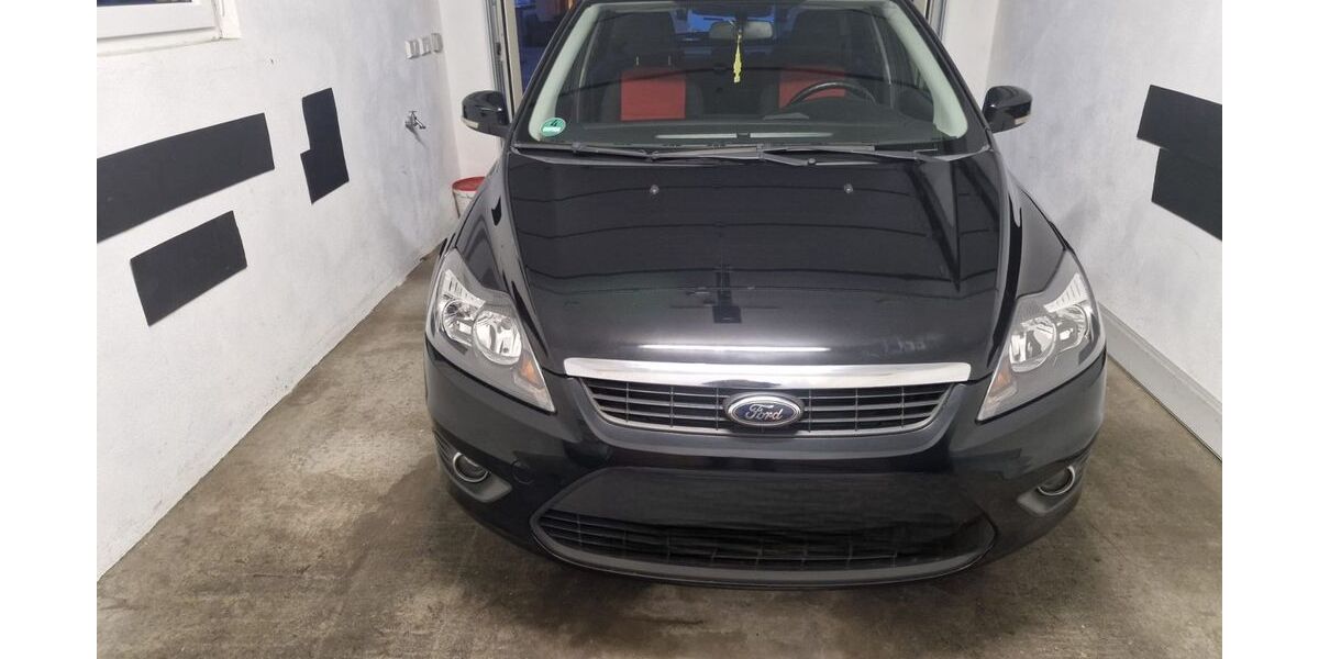 Ford Focus 147.131 km 3.300 &euro; Burglauer 97724