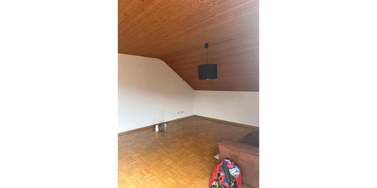 Ihr neues Zuhause unter dem Dach – 4.5 Zimmer zum Wohlfühlen 4.5 zimmer